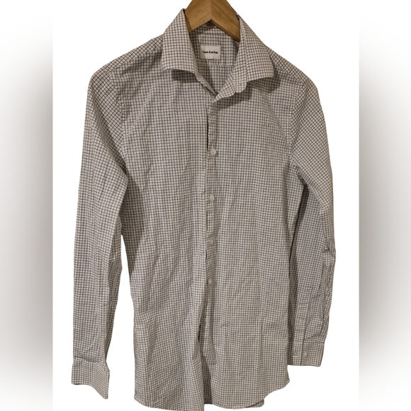 White Casual Button Down Shirt with Subtle Checkered Pattern - Picture 1 of 5